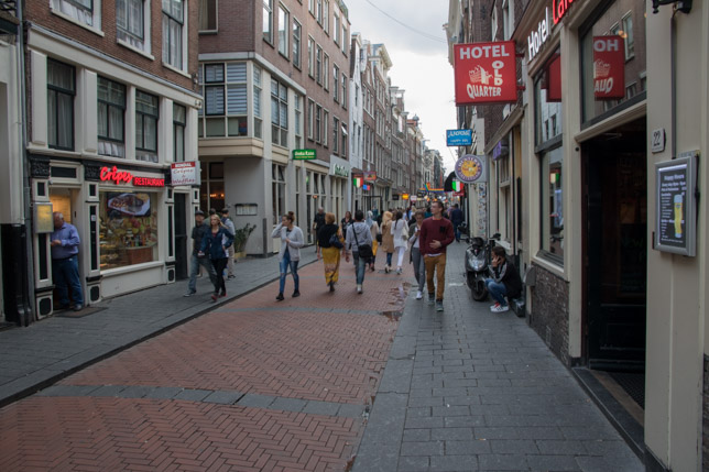 002_Amsterdam_Old_Quarter